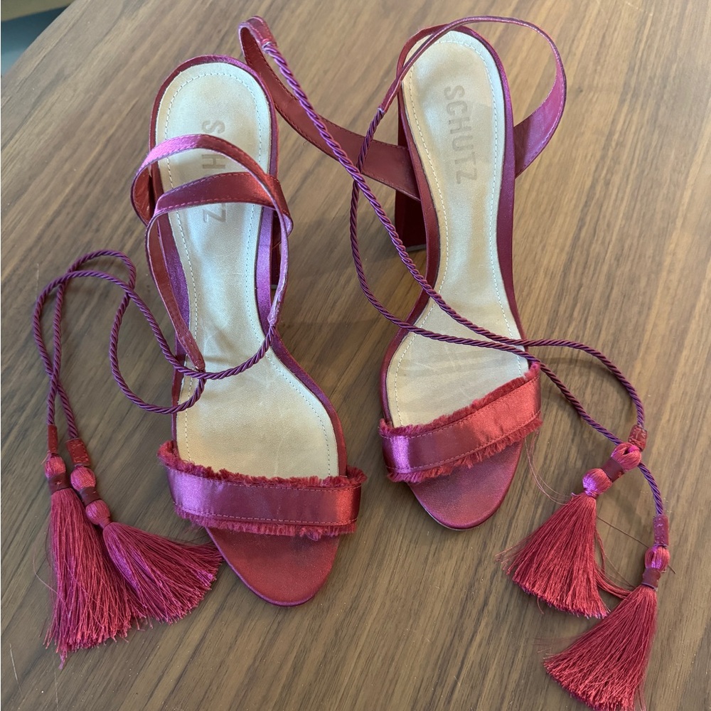 SCHUTZ Satin Tassel Accents Sandals Size 8